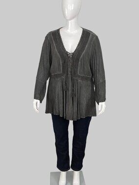 Torrid Grey Boho Babydoll Top - Size 2X